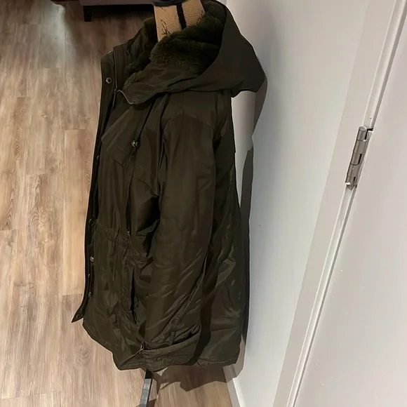 Sam Edelman waterproof army green jacket - Picture 4 of 11